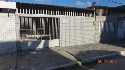 Casa com 2 Quartos à venda, 160m² no Engenho do Meio, Recife