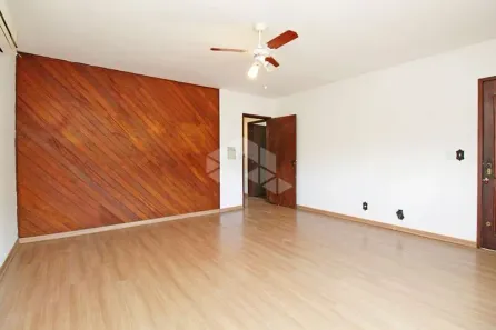 Casa com 4 Quartos para alugar, 110m² no Teresópolis, Porto Alegre