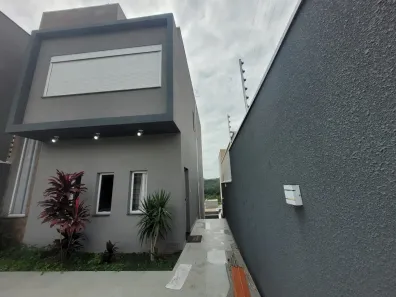 Casa com 3 Quartos para alugar, 175m² no Portais (Polvilho), Cajamar