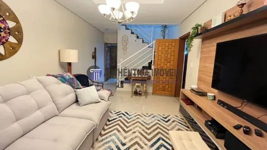 Casa com 3 Quartos à venda, 200m² no Umuarama, Osasco