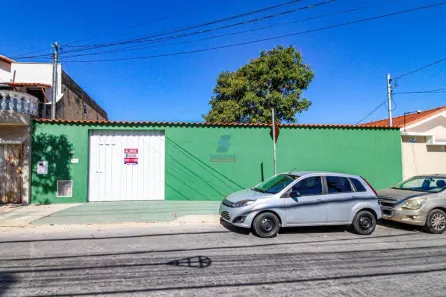 Casa com 2 Quartos para alugar, 100m² no Camargos, Belo Horizonte