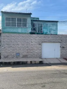 Casa com 3 Quartos à venda, 202m² no Senador Carlos Jereissati, Pacatuba