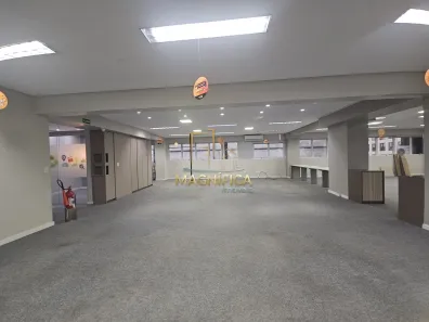 Sala Comercial com 1 Quarto para alugar, 380m² no Centro, Curitiba