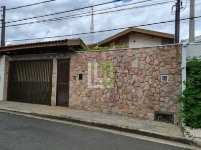 Casa com 3 Quartos à venda, 210m² no Jardim Morumbi, Jundiaí