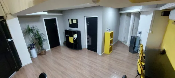 Sala Comercial para alugar, 240m² no Praia do Suá, Vitória