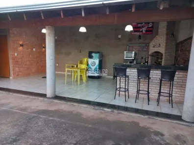 Casa com 2 Quartos à venda, 60m² no Jardim Maracanã, Uberaba