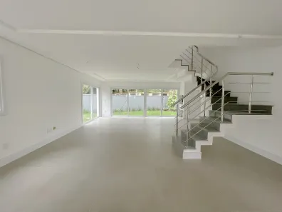 Casa de Condomínio com 4 Quartos para alugar, 300m² no Pedra Redonda, Porto Alegre