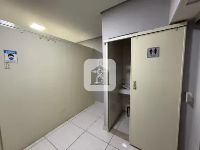 Casa com 3 Quartos para alugar, 180m² no Taiaman, Uberlândia