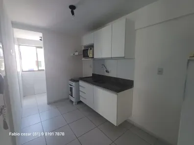 Apartamento com 2 Quartos para alugar, 68m² no Boa Viagem, Recife