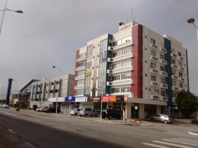 Sala Comercial à venda, 34m² no Kobrasol, São José