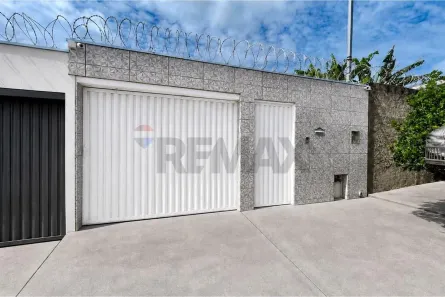Casa com 2 Quartos à venda, 84m² no Loteamento Dona Adélia, Araxá