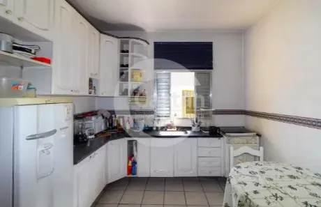 Sobrado com 7 Quartos à venda, 150m² no Parque Sevilha, São Paulo