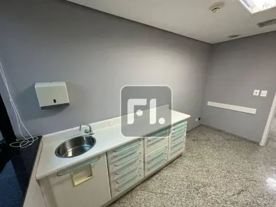 Sala Comercial para alugar, 125m² no Moema, São Paulo