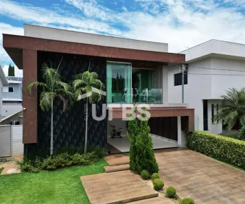 Sobrado com 4 Quartos à venda, 337m² no Jardins Madri, Goiânia