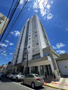 Apartamento com 2 Quartos para alugar, 66m² no Centro, Tubarão