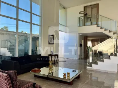 Casa com 4 Quartos para alugar, 556m² no Morada da Colina, Uberlândia