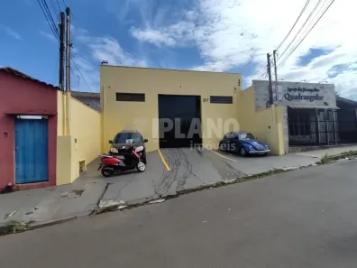 Galpão/Depósito/Armazém à venda, 439m² no Vila Brasília, São Carlos