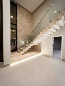 Casa de Condomínio com 4 Quartos à venda, 300m² no Jardim Sul, Uberlândia