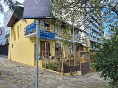 Casa com 1 Quarto à venda, 105m² no São João, Porto Alegre