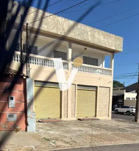 Imóvel Comercial com 3 Quartos à venda, 299m² no Jardim Itaipu, Presidente Prudente