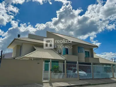 Casa com 3 Quartos para alugar, 135m² no Pagani, Palhoça