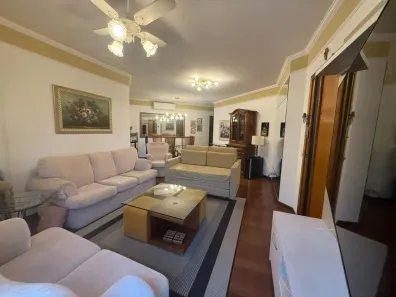 Apartamento com 4 Quartos para alugar, 161m² no Cambuí, Campinas
