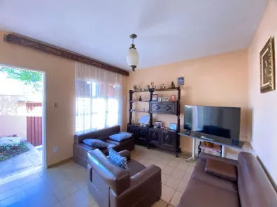 Casa com 3 Quartos à venda, 158m² no Vila Jardini, Sorocaba