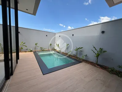 Casa de Condomínio com 3 Quartos à venda, 180m² no Novo Mundo, Uberlândia