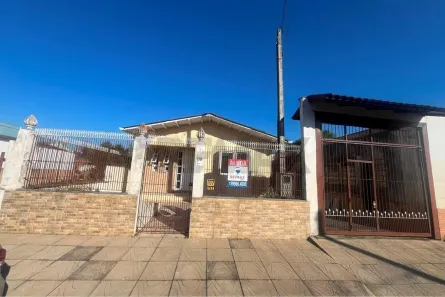 Casa com 2 Quartos para alugar, 50m² no Vila Jardim América, Cachoeirinha