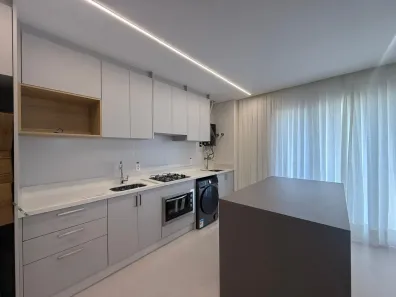 Apartamento com 2 Quartos para alugar, 70m² no Praia Brava de Itajaí, Itajaí