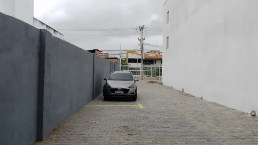 Prédio Comercial com 1 Quarto à venda, 800m² no Carlito Pamplona, Fortaleza