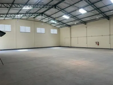 Galpão/Depósito/Armazém para alugar, 1250m² no Jardim Califórnia, Barueri