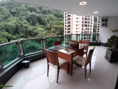 Apartamento com 3 Quartos à venda, 190m² no Pitangueiras, Guarujá