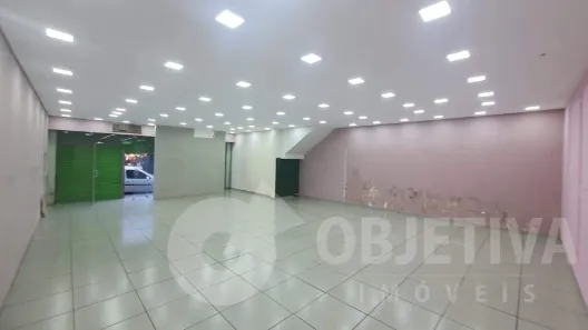 Ponto Comercial para alugar, 150m² no Centro, Uberlândia