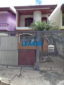 Sobrado com 3 Quartos à venda, 247m² no Vila Albertina, São Paulo