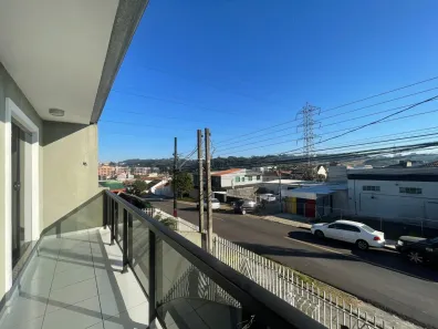Sobrado com 3 Quartos à venda, 123m² no Capão Raso, Curitiba