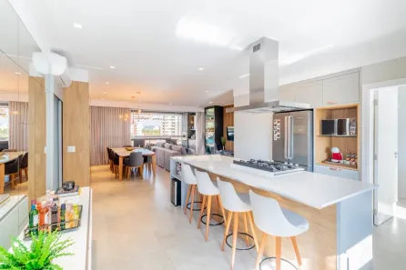 Apartamento com 3 Quartos à venda, 178m² no Anita Garibaldi, Joinville