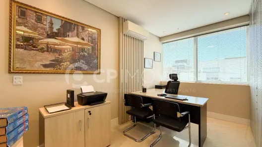 Sala Comercial à venda, 33m² no Mont Serrat, Porto Alegre