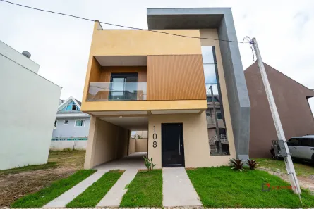 Casa de Condomínio com 3 Quartos à venda, 232m² no Pinheirinho, Curitiba