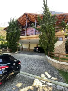 Casa com 3 Quartos à venda, 349m² no Vale dos Pinheiros, Nova Friburgo