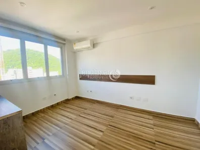 Sala Comercial à venda, 33m² no Pitangueiras, Guarujá