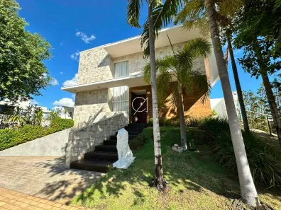 Sobrado com 6 Quartos à venda, 520m² no Plano Diretor Norte, Palmas