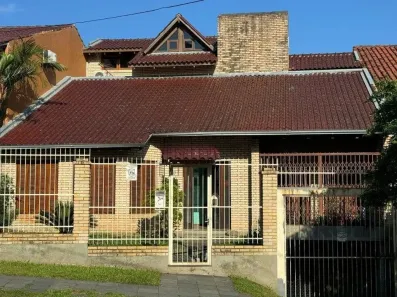 Casa com 4 Quartos à venda, 372m² no Nonoai, Porto Alegre