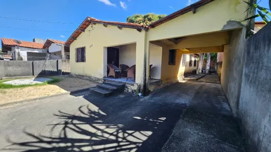 Casa com 3 Quartos à venda, 124m² no Messejana, Fortaleza