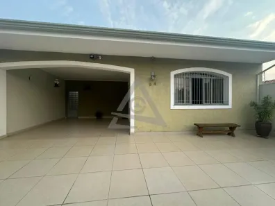 Casa com 3 Quartos à venda, 220m² no Jardim Madalena, Campinas