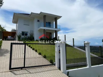 Casa com 3 Quartos à venda, 288m² no Vale das Colinas, Gramado