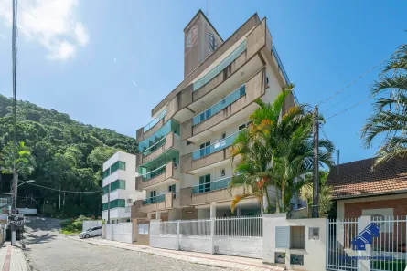 Apartamento com 3 Quartos à venda, 141m² no Bombas, Bombinhas
