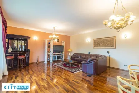 Casa com 5 Quartos à venda, 640m² no Vila Rosália, Guarulhos