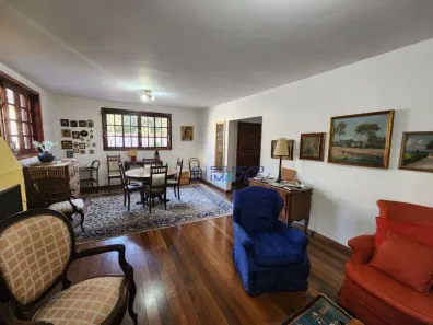 Casa com 3 Quartos à venda, 258m² no Sumaré, São Paulo