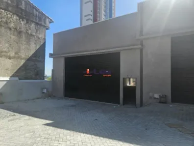 Galpão/Depósito/Armazém para alugar, 236m² no Jardim Santa Helena, Suzano